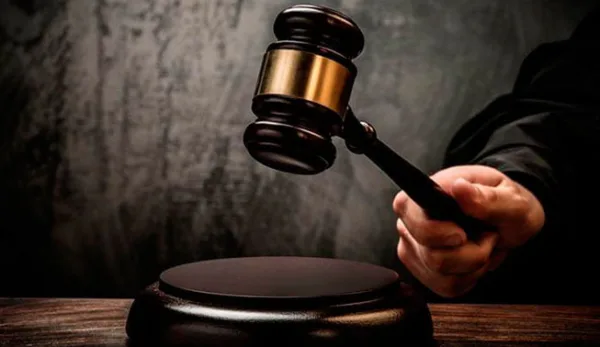 Justiça determina reintegração imediata de servidores temporários do Estado até julgamento do mérito