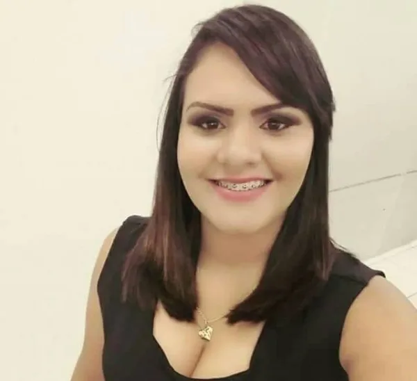 Família faz bingo para comprar cadeira de rodas a jovem que ficou paraplégica após ser baleada em assalto
