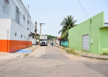 Rua Manoel Castilho no bairro Floresta terá sentido de circulação alterado a partir desta quarta