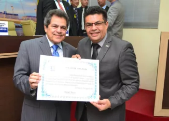 Câmara de Rio Branco homenageia TCE com Moção de Aplauso