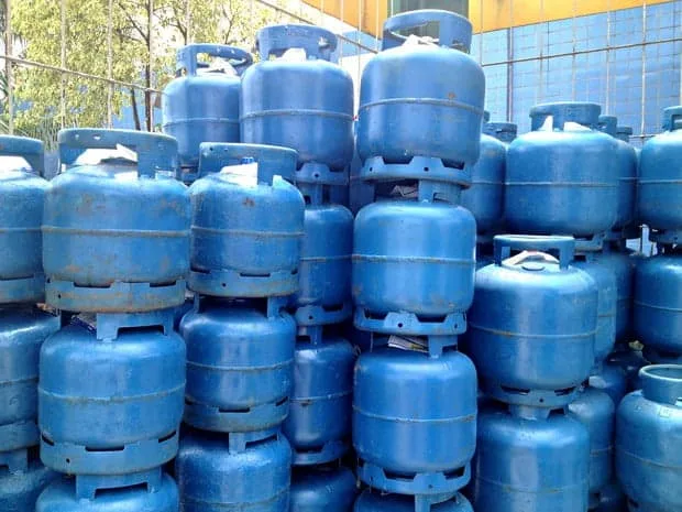 Após anúncio da Petrobras, gás de cozinha pode chegar a R$ 75 em Rio Branco
