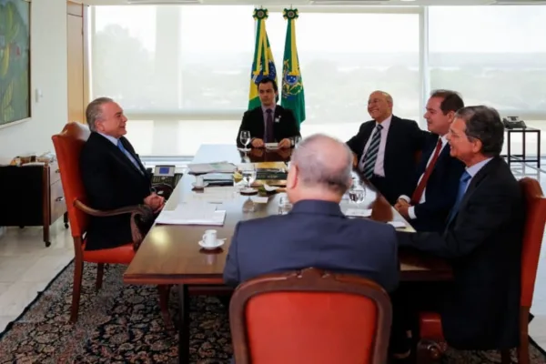 Tião Viana se reúne com Temer, que confirma vinda para Encontro de Governadores pela Segurança