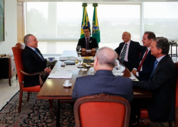 Tião Viana se reúne com Temer, que confirma vinda para Encontro de Governadores pela Segurança