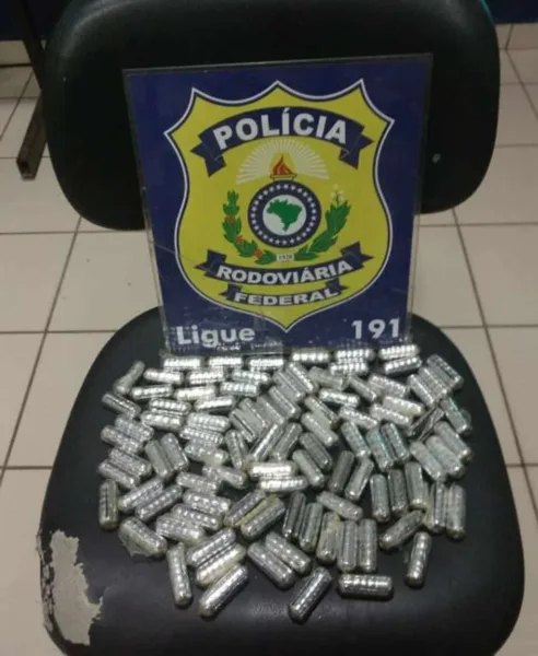 Peruano que levava quase 100 cápsulas com cocaína para Rio Branco é preso em rodovia