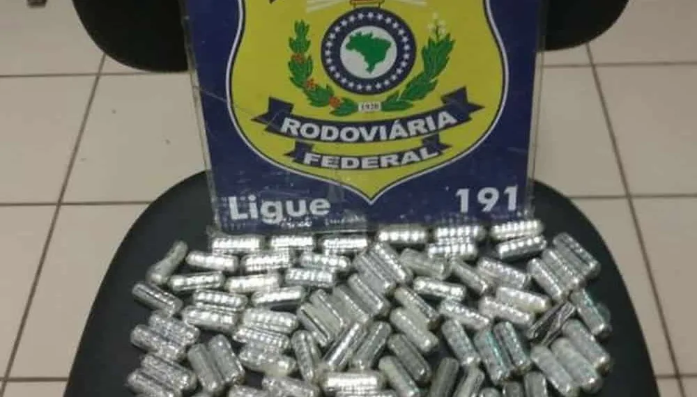 Peruano que levava quase 100 cápsulas com cocaína para Rio Branco é preso em rodovia