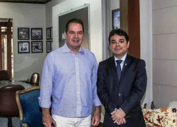 Tião Viana convida MP/AC para encontro nacional pela segurança e controle das fronteiras