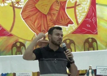 Católicos celebram 300 anos de Nossa Senhora Aparecida com missa e shows