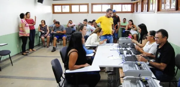 TRE/AC inicia atendimento no Horto Florestal com mais de 300 títulos impressos