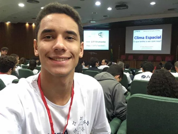 Estudante acreano é o único da região Norte a participar da Jornada Espacial