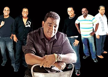 Grupo Raça Negra anima noite rio-branquense em show pré-réveillon