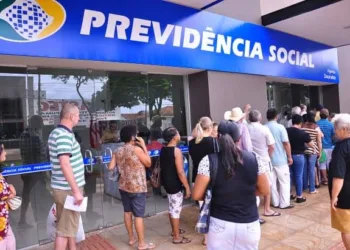 Mulheres terão aposentadoria integral cinco anos antes dos homens