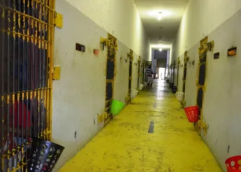 População carcerária do Acre aumentou mais de 15% de 2015 a junho de 2016, aponta estudo