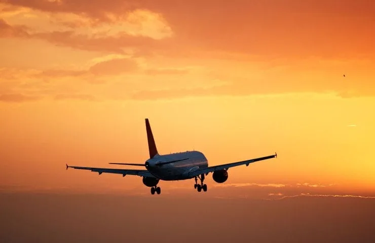 Procura por passagens aéreas aumenta cerca de 40% durante final de ano
