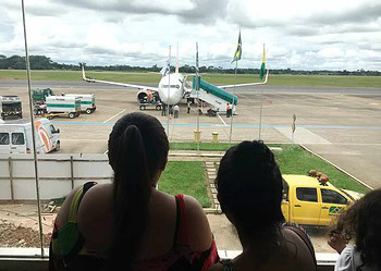 Em Cruzeiro do Sul, MPAC e Associação discutem transporte aéreo na região Norte