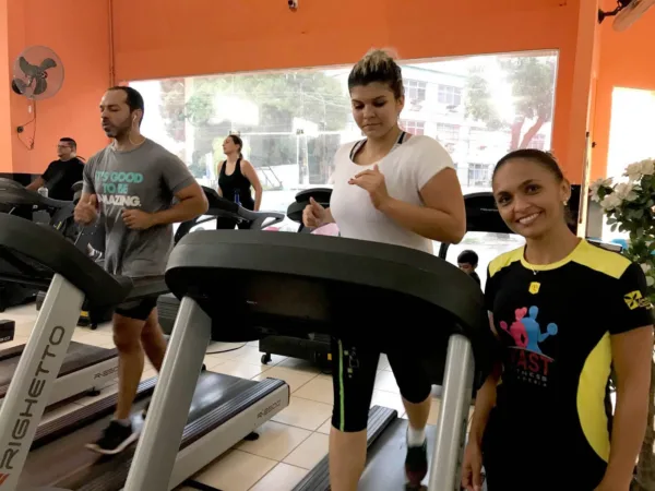 Procura por academia cresce cerca de 40% em janeiro, diz educadora física