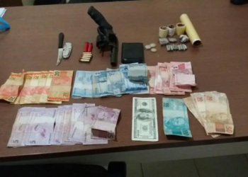 Ação da Polícia Civil prende duas pessoas e apreende duas armas de fogo, droga e munição na fronteira
