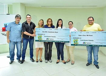 Prefeitura entrega prêmios do terceiro sorteio do Programa Nota Premiada