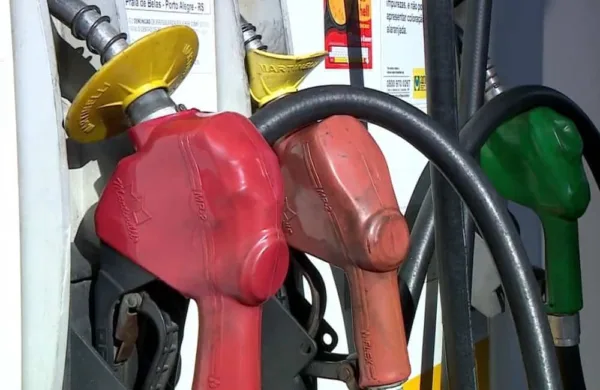 Preço médio da gasolina subiu 9,16% em 2017
