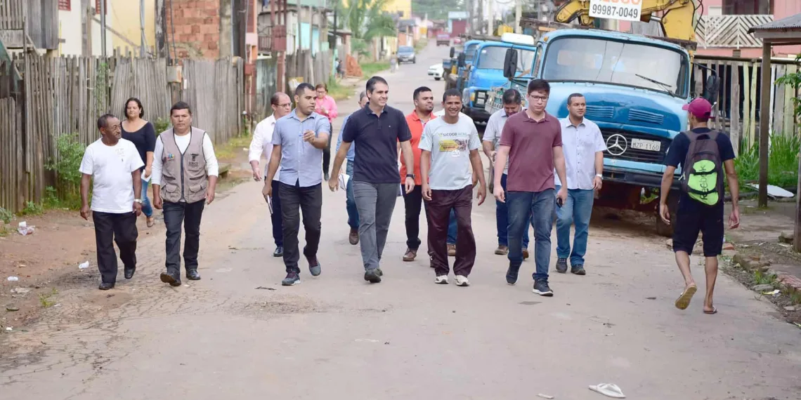 Prefeitura de Rio Branco vai reformar passarela da Seis de Agosto