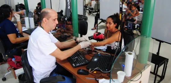 Eleitores com pendência têm até 9 de maio para regularizar o título