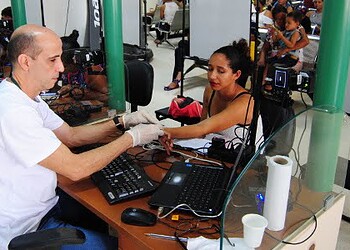 Eleitores com pendência têm até 9 de maio para regularizar o título