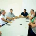 Prefeito e parlamentares acompanham a construção de abrigos no Parque de Exposições