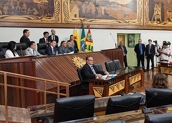 Deputados derrubam veto governamental ao projeto que transforma o Pró-Saúde em autarquia