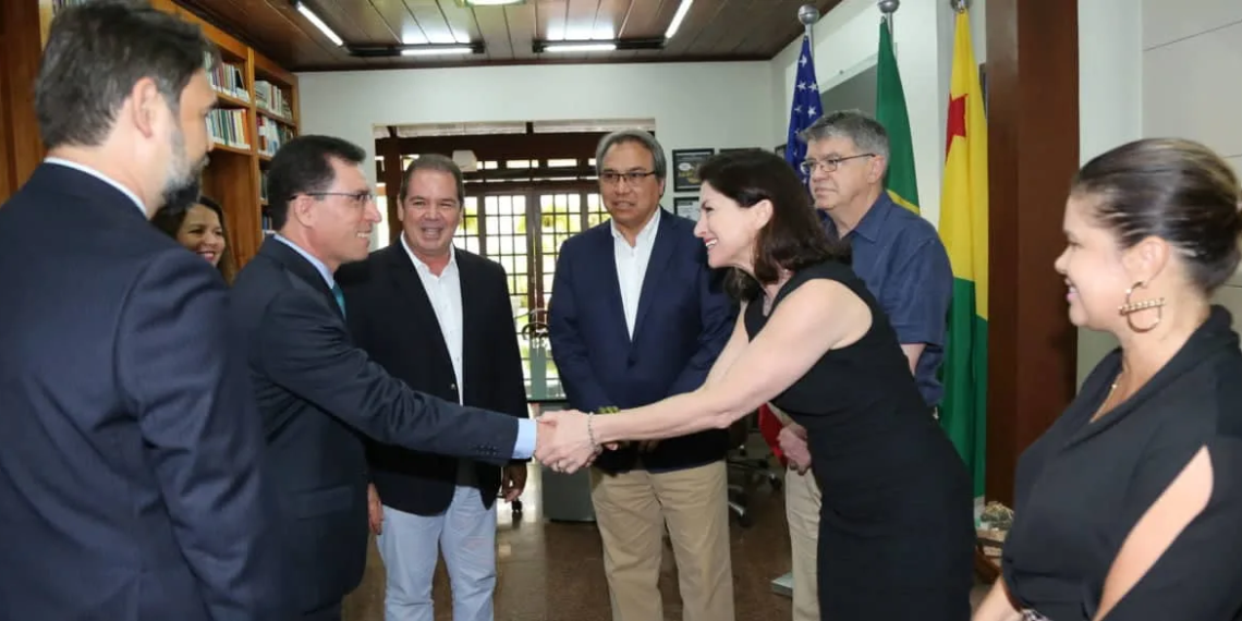 Governo anuncia cursos e pós-graduações em parceria com a Universidade do Colorado e Ufac