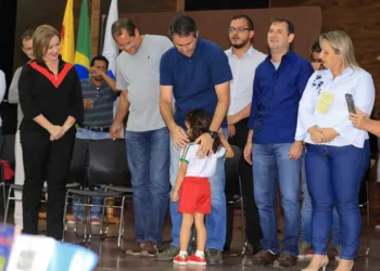 Marcus Alexandre abre fórum para debater ensino da primeira infância na Capital