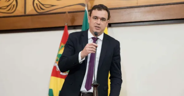 Daniel Zen destaca projeto do Executivo que regulamenta edital de terceirização do Huerb e das Upas