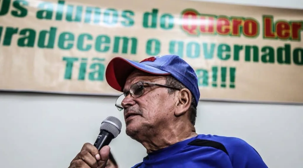 Através do Quero Ler, luz das palavras chega a mais 400 pessoas no município