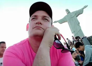 Professor baleado na cabeça em tentativa de assalto em Rio Branco apresenta melhora e sai do coma