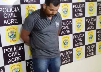 Carcereiro é flagrado com cartas de presos que davam instruções para o tráfico de drogas