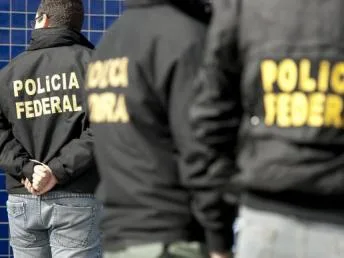 PF prende uma pessoa no Acre em operação contra pornografia infantil; ação ocorre em sete estados