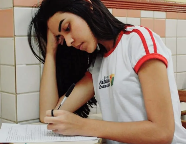 Projeto do Estado ajuda estudantes a fazer escolha profissional consciente