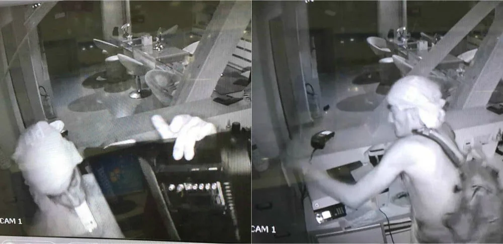 Imagens flagraram criminosos invadido ótica em Rio Branco. Empresária diz que prejuízo é de ao menos R$ 30 mil (Foto /Reprodução)