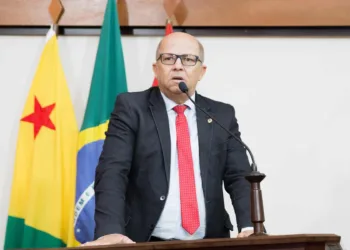Jonas Lima destaca formatura das turmas do programa Quero Ler Marechal Thaumaturgo