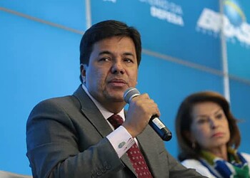 Brasília - Entrevista com o ministro da Educação, Mendonça Filho e a secretária executiva do Mec, Maria Helena Guimarães (José Cruz/Agência Brasil)