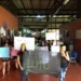 Durante protesto estudantes carregaram faixas com a palavra luto e vestiram preto (Foto Ana Clara Menezes Arquivo Pessoal)