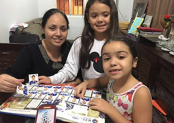 RAQUEL E AS FILHAS - FOTO ARQUIVO PESSOAL