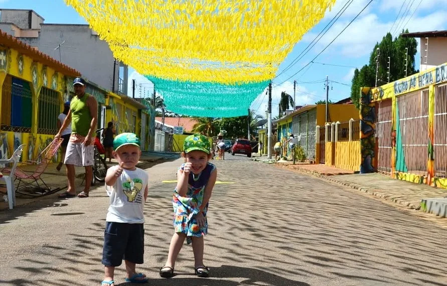 Bar lança promoção para incentivar torcedores a decorar ruas para a Copa