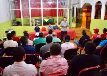 Marcus Alexandre reúne com empresários de Plácido de Castro