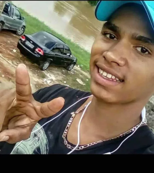 'Queremos achar o corpo para o enterro', diz tia de jovem que desapareceu durante banho em igarapé de Rio Branco