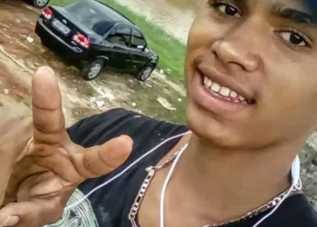 'Queremos achar o corpo para o enterro', diz tia de jovem que desapareceu durante banho em igarapé de Rio Branco