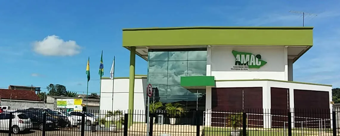 AMAC reúne prefeitos e entidades para discutir soluções para as atuais gestões municipais