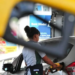 Petrobras sobe preço para distribuidoras, e gasolina se aproxima de R$ 5 na Capital
