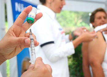 Secretaria contesta dados do Ministério da Saúde em relação à vacinação contra gripe