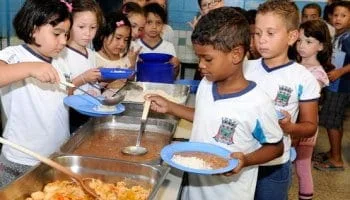 Nutricionistas comemoram lei que inclui educação alimentar no currículo escolar