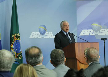 Temer autoriza uso de forças federais para desbloquear rodovias