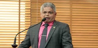 Deputado questiona ausência de advogados da Aleac para defender PL que transforma Pró-Saúde em autarquia